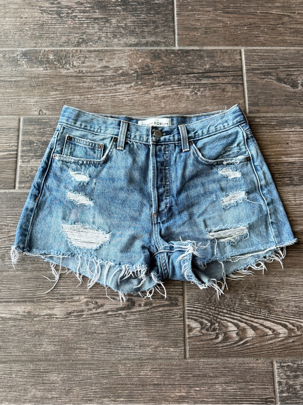 Aritzia Denim Forum EX Boyfriend High Rise Denim Shorts Distressed Light Wash